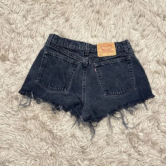 Levis vintage cutoff 560 shorts size 12 - Picture 7 of 7